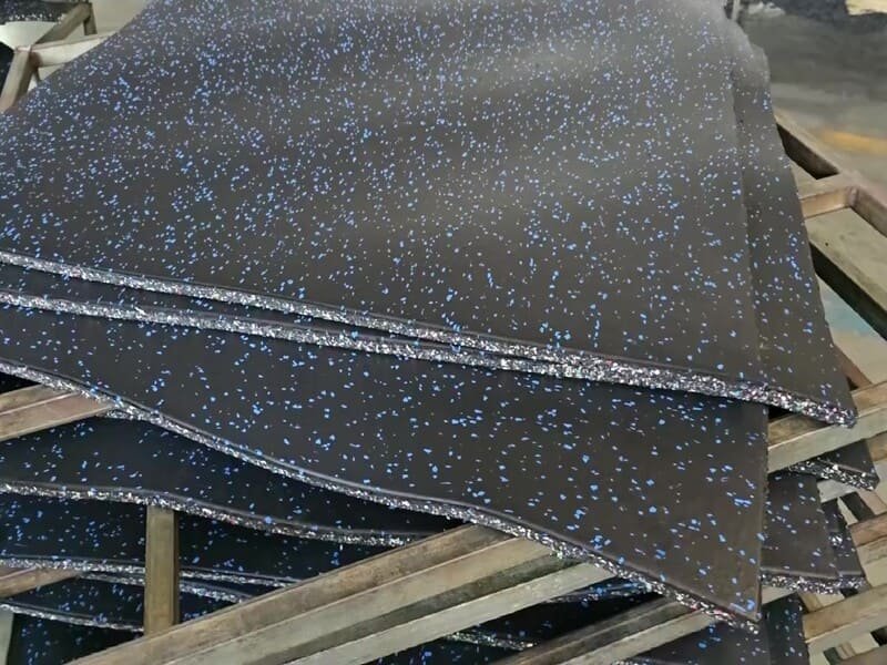 Recycled rubber vs EPDM granules